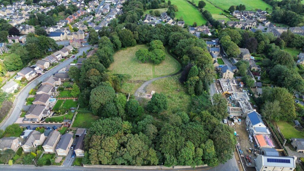 Additional image 3 of Oxford Road, Gomersal, BD19 4AT