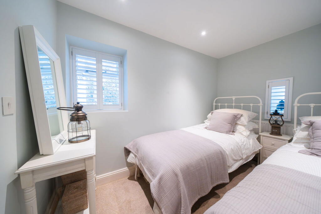 Additional image 26 of Great Pulteney Street, Bath, BA2 4DW