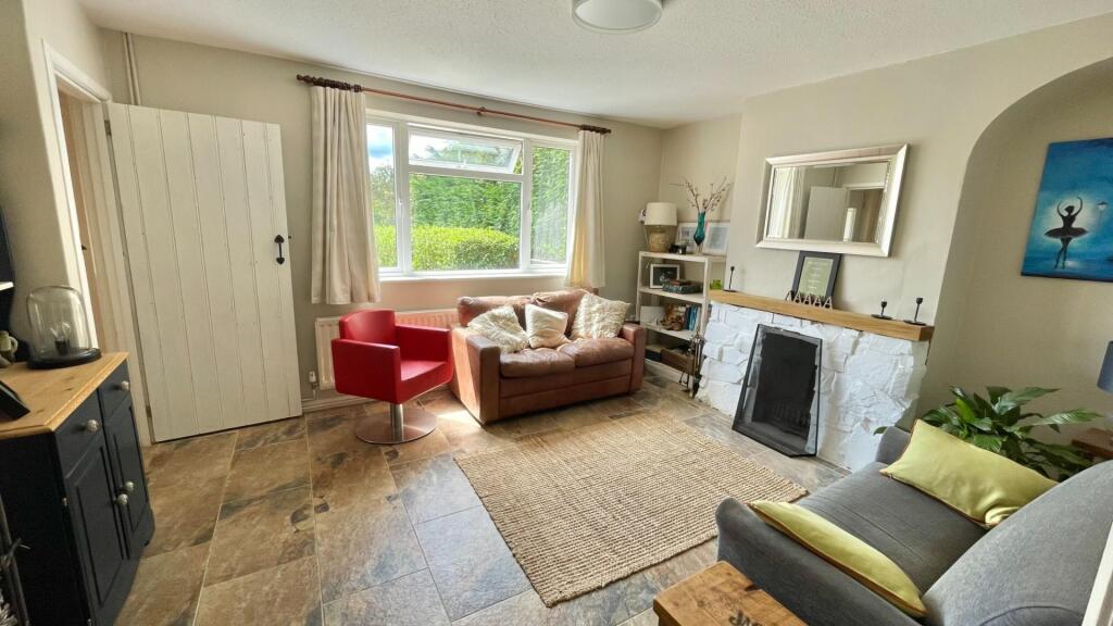 Additional image 4 of High Street, Broom