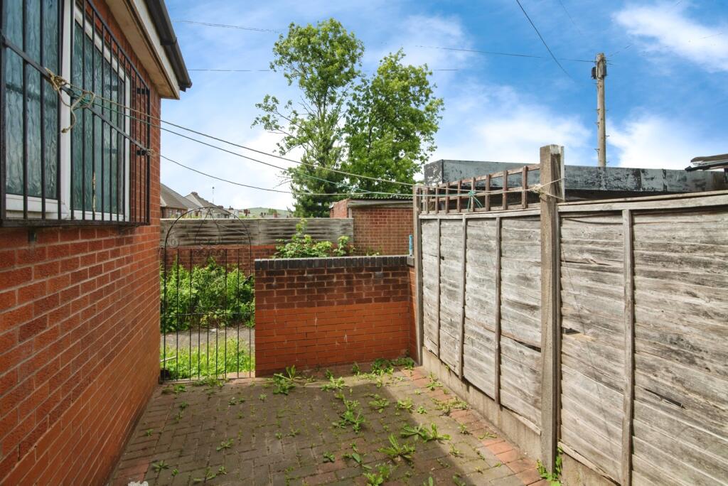 Additional image 9 of Rood End Road, OLDBURY, West Midlands, B68