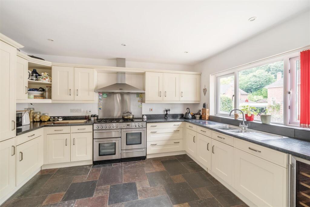 Additional image 4 of Southwoods, Yeovil, Somerset