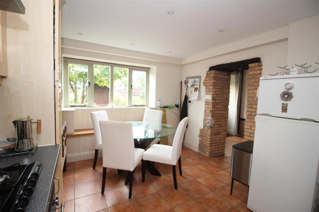 Additional image 5 of Claverton