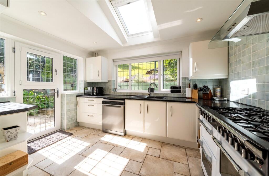 Additional image 12 of Priory Park, Bradford On Avon