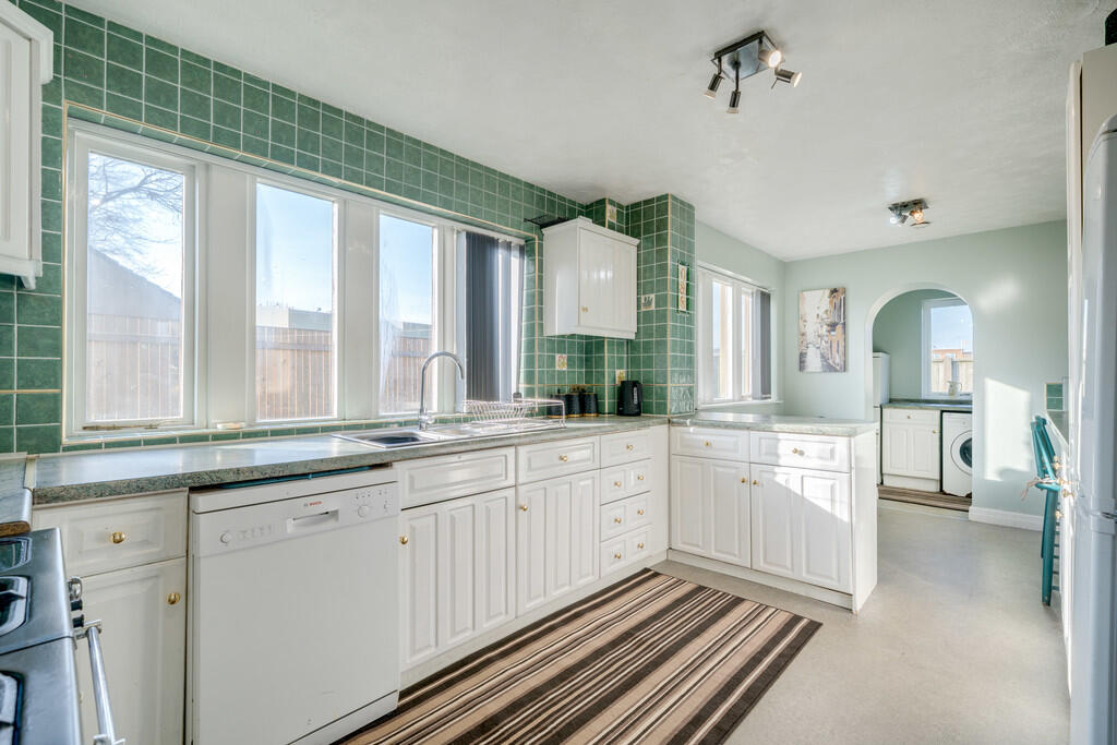 Additional image 17 of Cross Lane, Birkenshaw