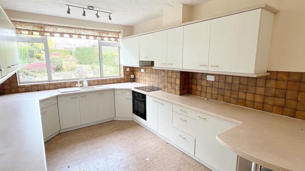 Additional image 5 of Pilkington Avenue, Sutton Coldfield