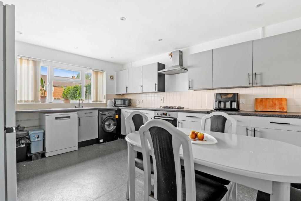 Additional image 3 of Kingley Avenue, Alcester, B49