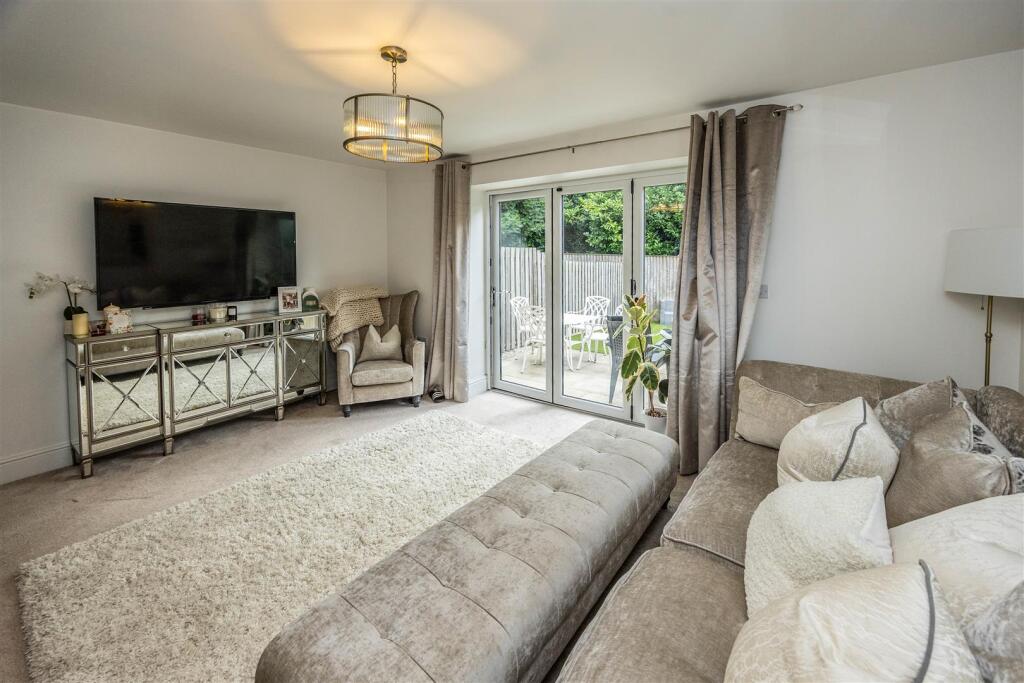 Additional image 9 of Cleckheaton Road, Low Moor, Bradford