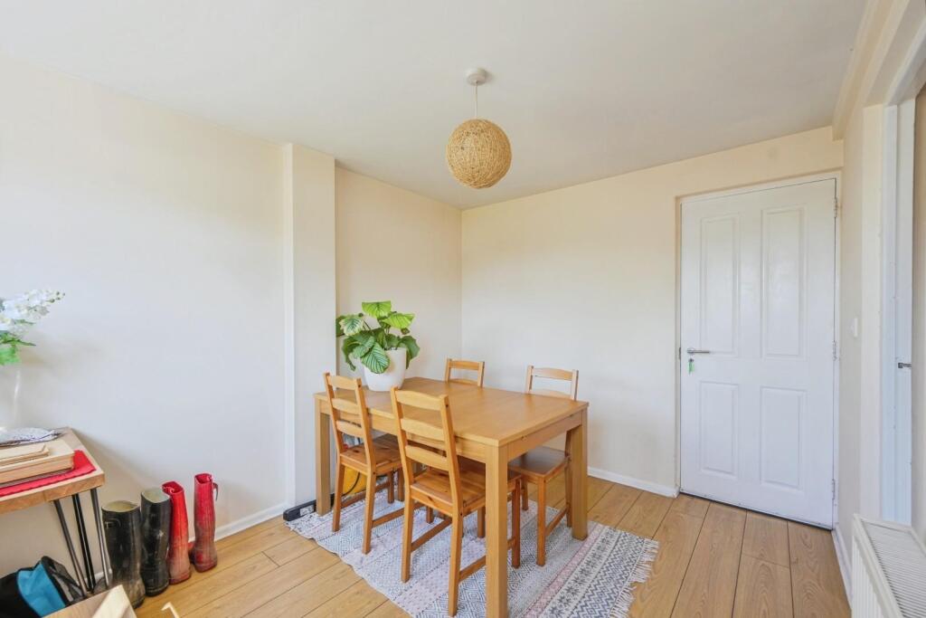 Additional image 9 of Mildenhall, Tamworth