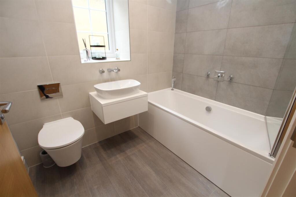 Additional image 15 of Sandhill Fold, Idle, Bradford