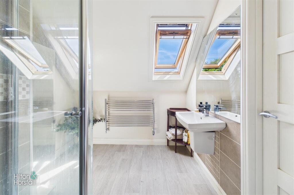 Additional image 18 of West Springfield, Castle Road, Colne