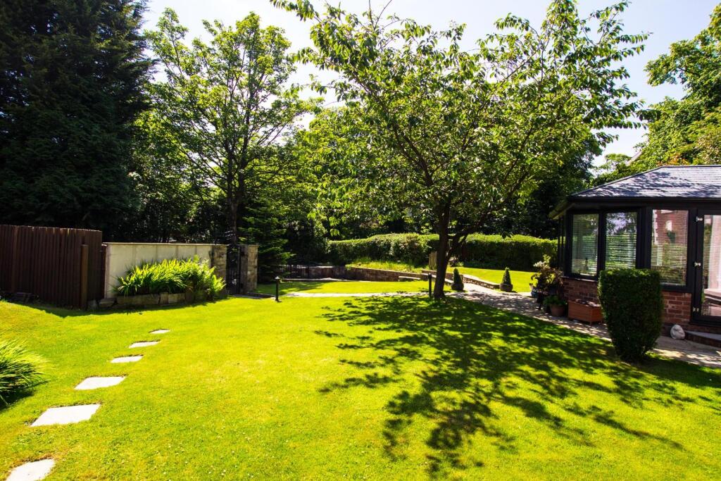 Additional image 32 of 'Westwood' Darwen