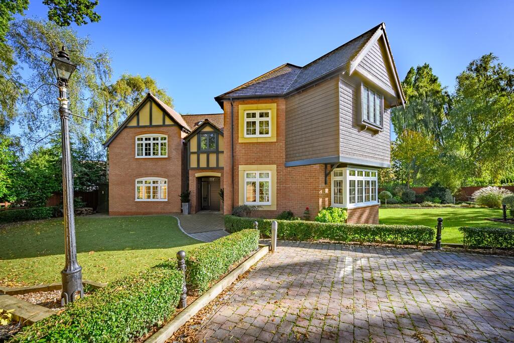 Additional image 24 of The Crescent, Hampton-In-Arden, B92