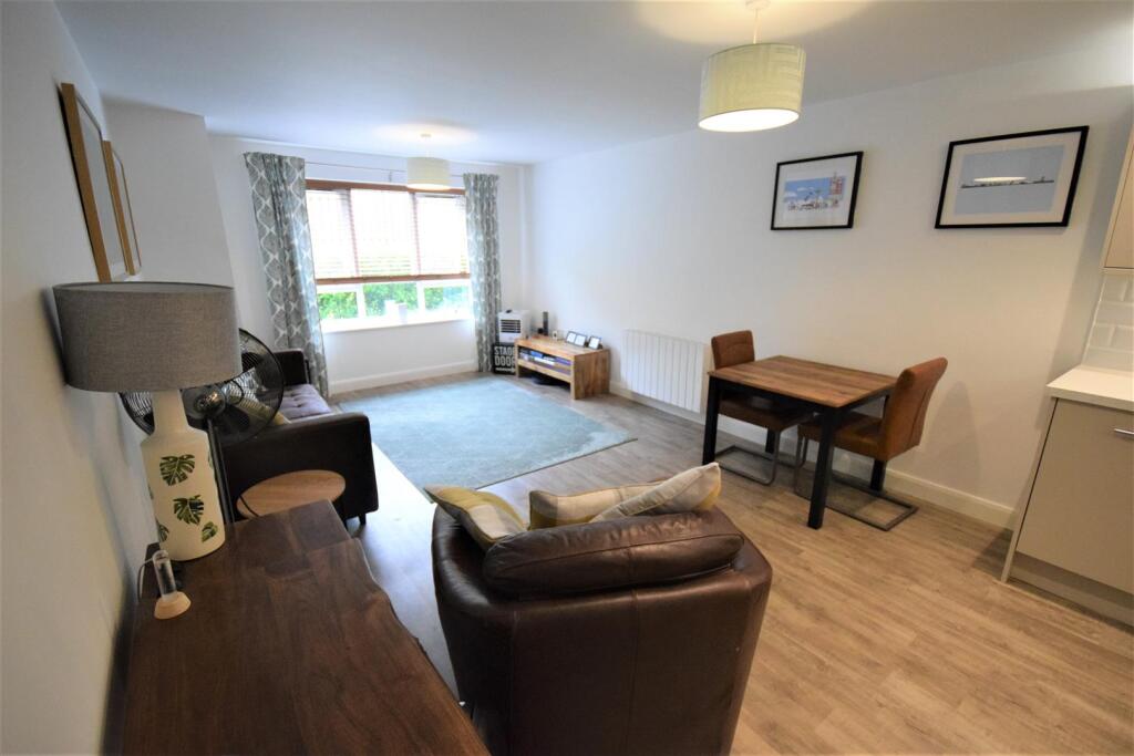Additional image 4 of Cambridge House, Beck View Way  , Shipley, West Yorkshire