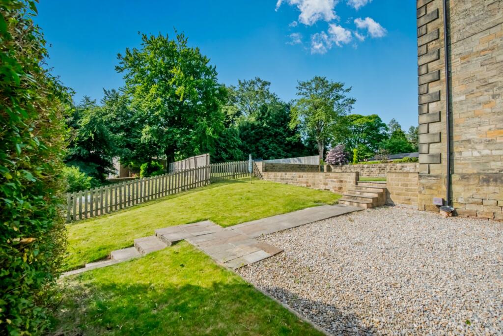 Additional image 40 of Oxford Road, Gomersal, Cleckheaton, BD19