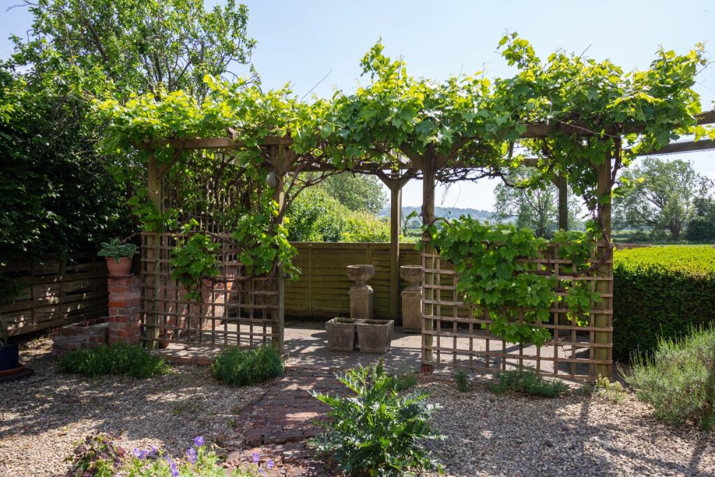 Additional image 24 of Stocks Lane, North Wootton