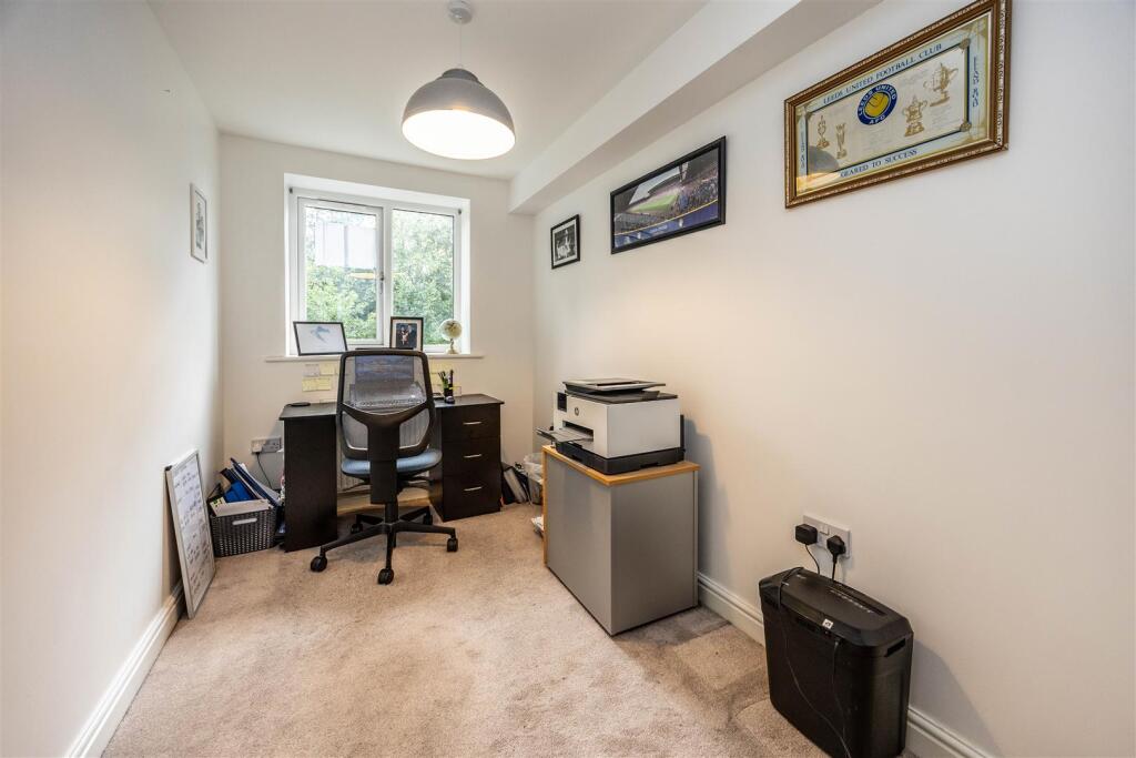 Additional image 19 of Cleckheaton Road, Low Moor, Bradford