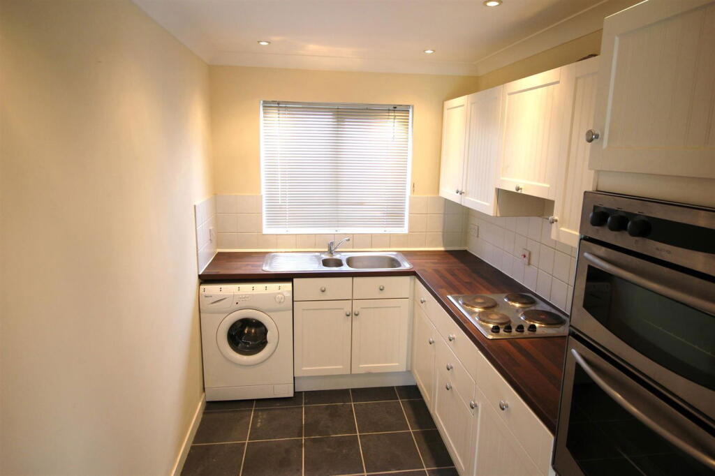 Additional image 4 of Colley Lane, Halesowen, West Midlands, B63 2TL