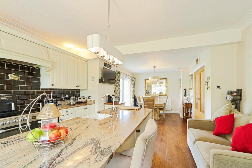 Additional image 4 of Roundwood Road, Baildon, SHIPLEY