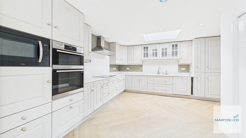 Additional image 6 of Lindridge Drive, Sutton Coldfield, B76 9RQ