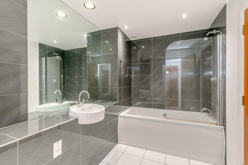 Additional image 6 of Cavendish Court