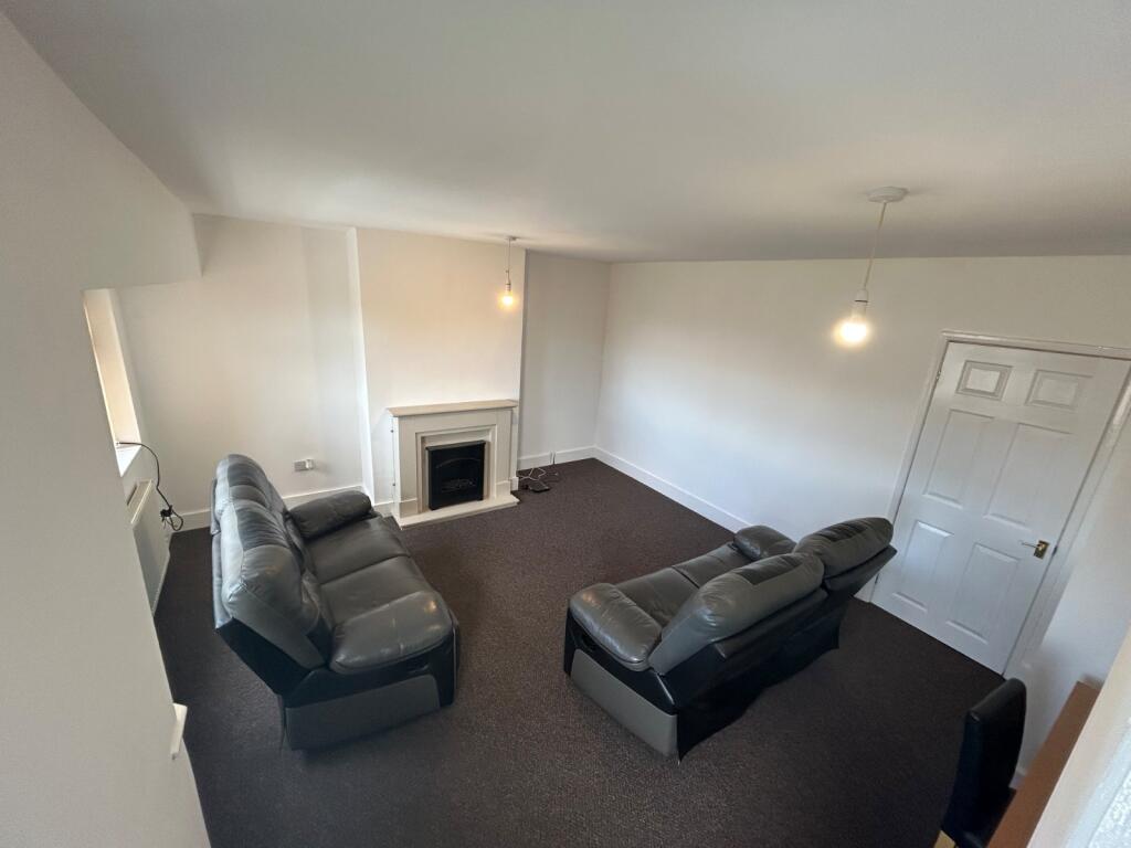 Additional image 7 of Hillcrest Road, Queensbury, Bradford, BD13