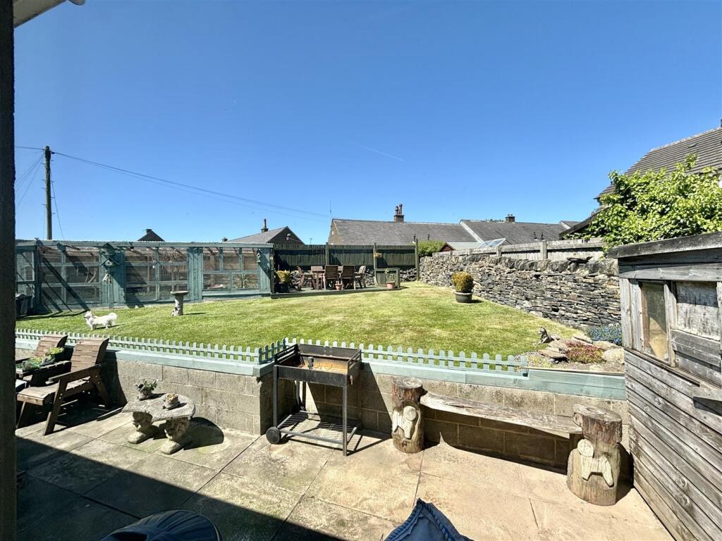 Additional image 18 of Elliot Court, Queensbury, Bradford