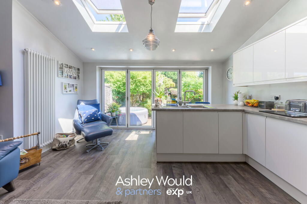 Additional image 4 of Halesowen, B62 9DA