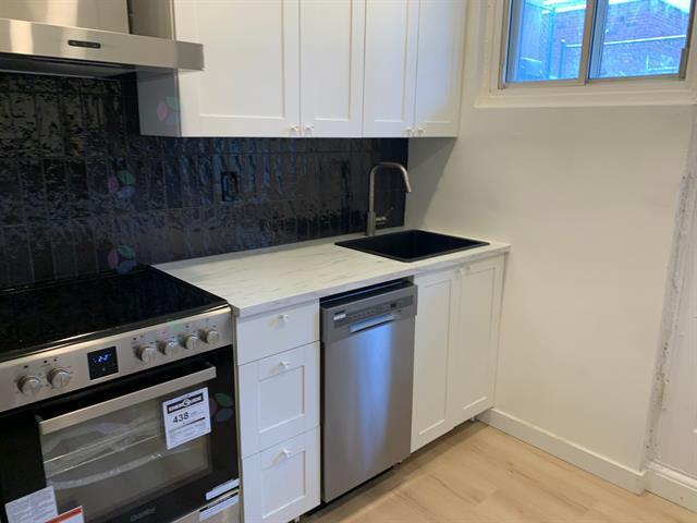 7826 Av. Outremont|#1|Montréal (Outremont), Quebec H3N2L9