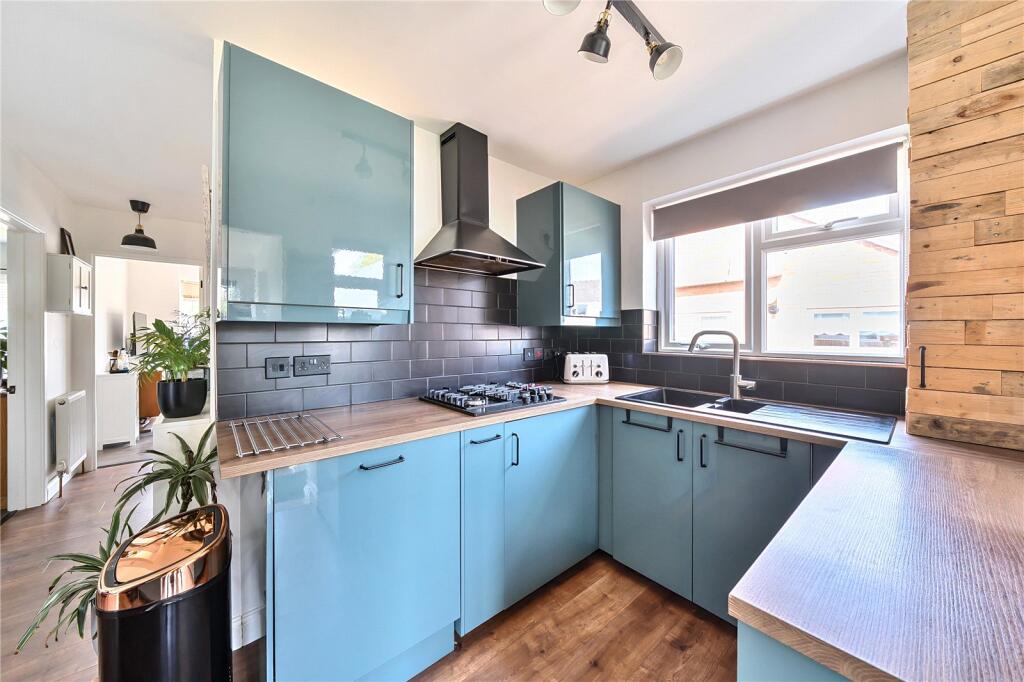 Additional image 8 of Brookleigh, Street, Somerset, BA16