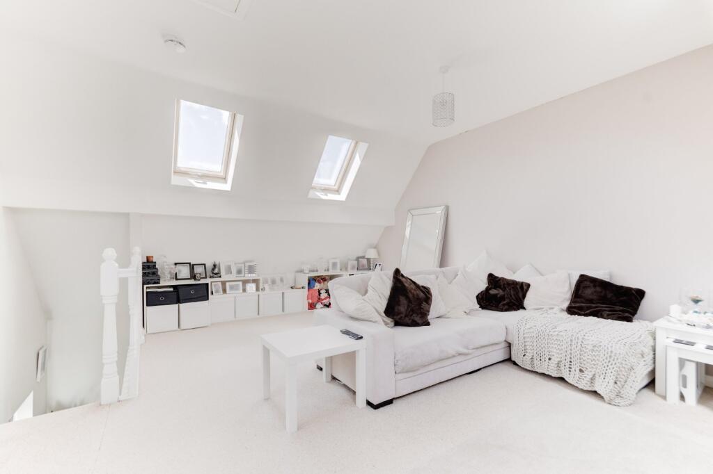 Additional image 8 of Mossvale Close, Cradley Heath, West Midlands, B64