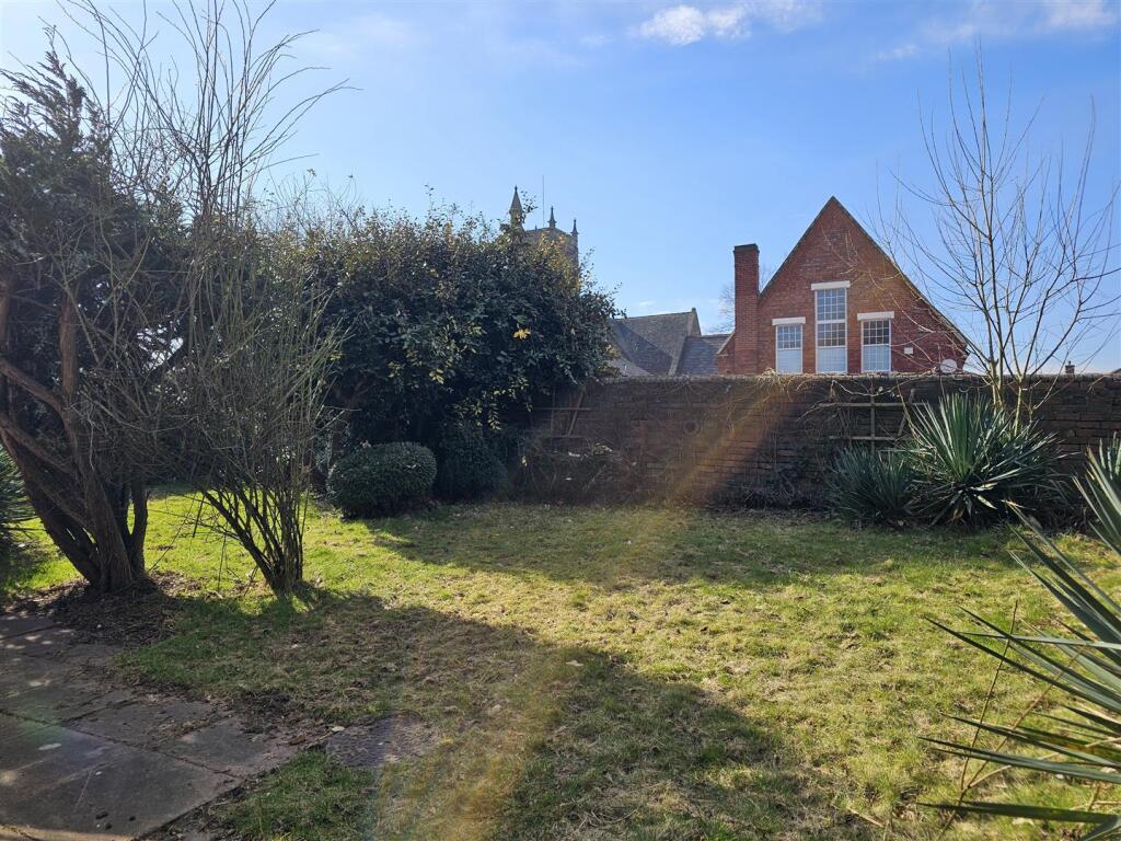 Additional image 11 of Church View Drive, Cradley Heath