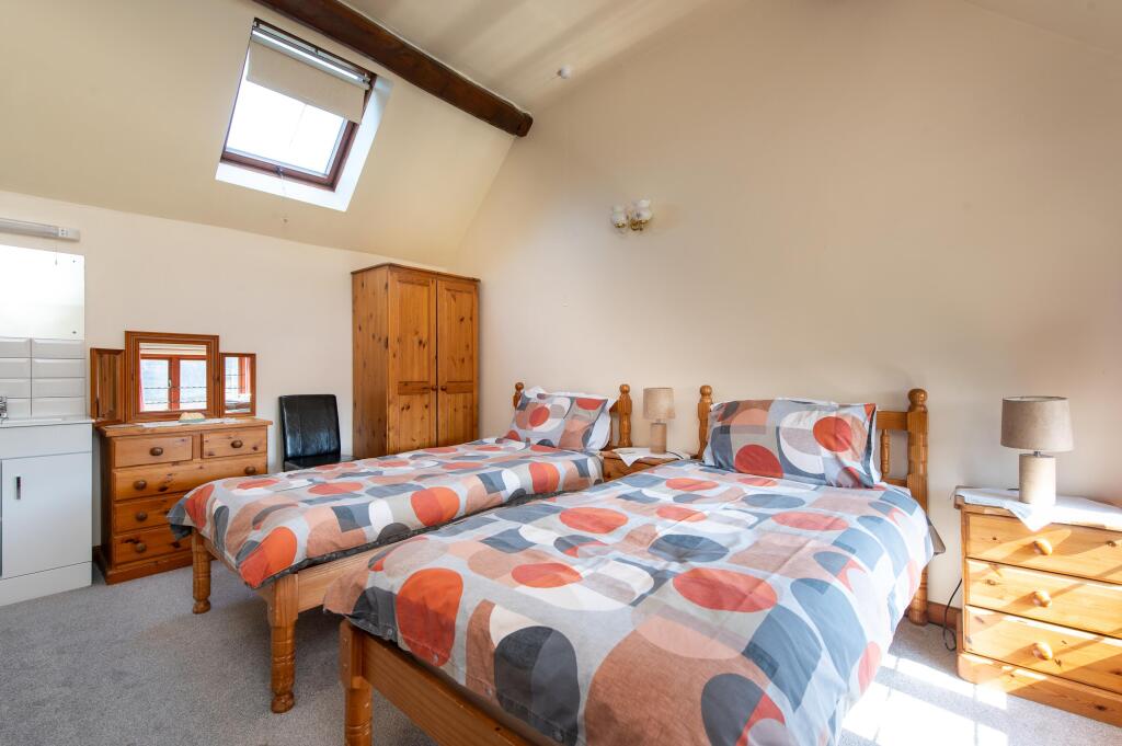 Additional image 9 of Irelands Lane, Henley-in-Arden, Warwickshire, B95