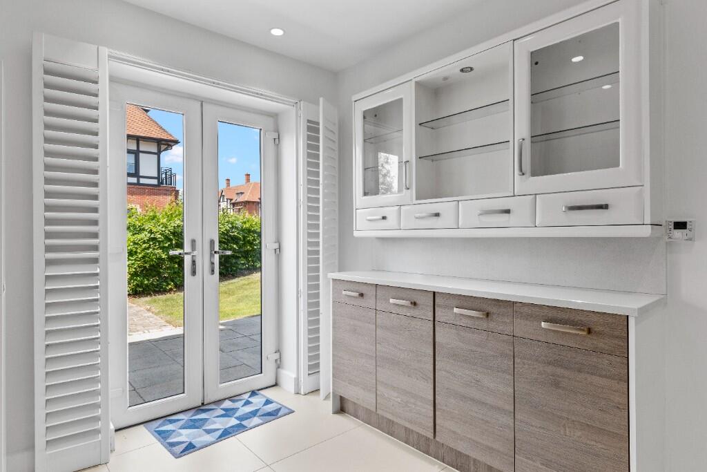 Additional image 6 of Woodland Drive, Great Alne Park, Alcester, Warwickshire, B49