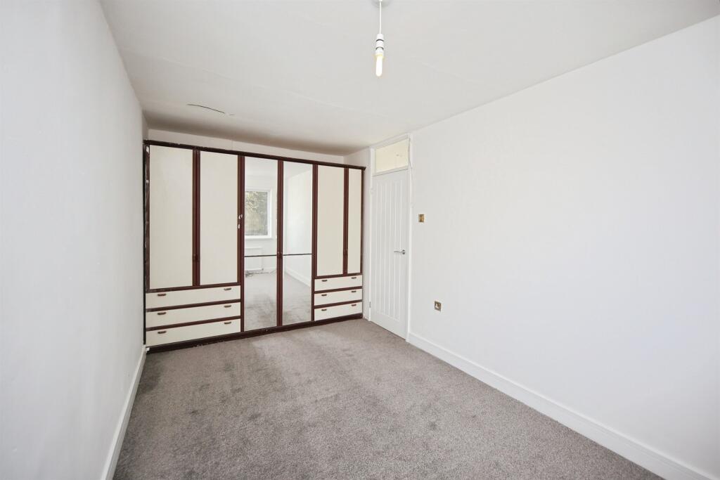 Additional image 16 of Edgmond Close, Redditch