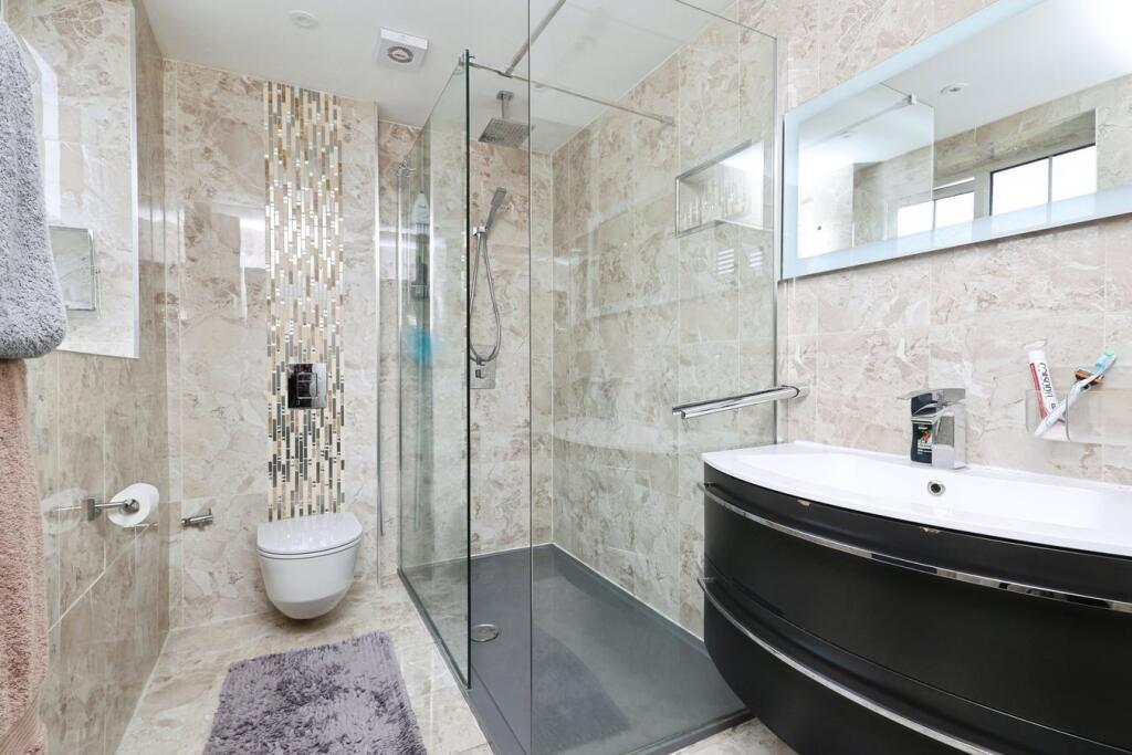 Additional image 27 of New Close Road, Shipley, BD18