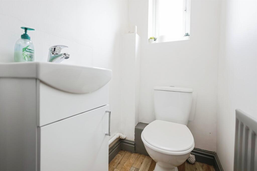 Additional image 14 of Pear Tree Drive, Rowley Regis