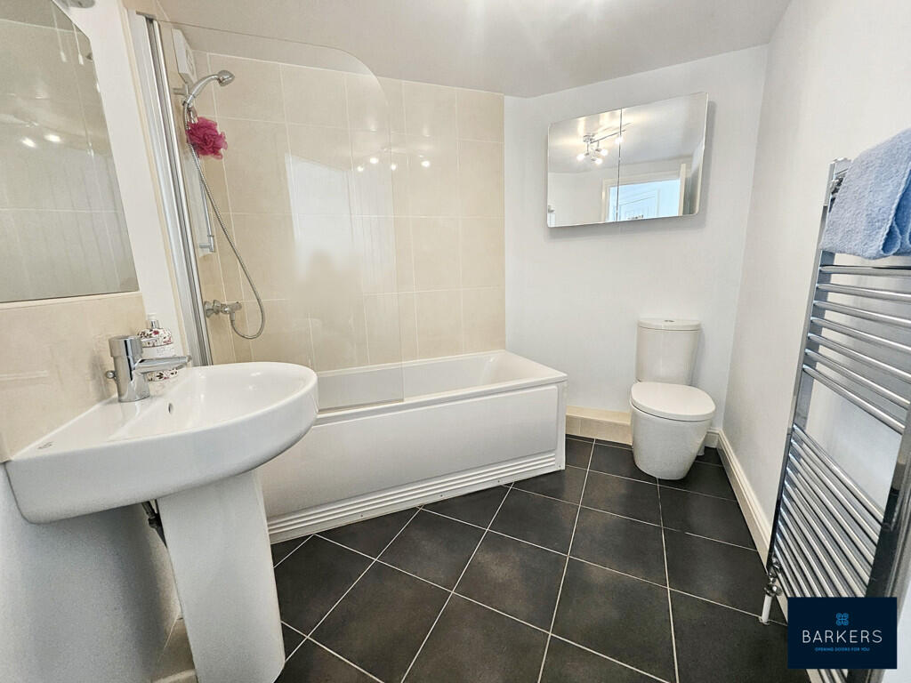 Additional image 12 of Latham Lane, Gomersal