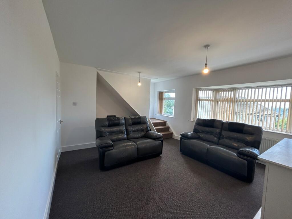 Additional image 5 of Hillcrest Road, Queensbury, Bradford, BD13