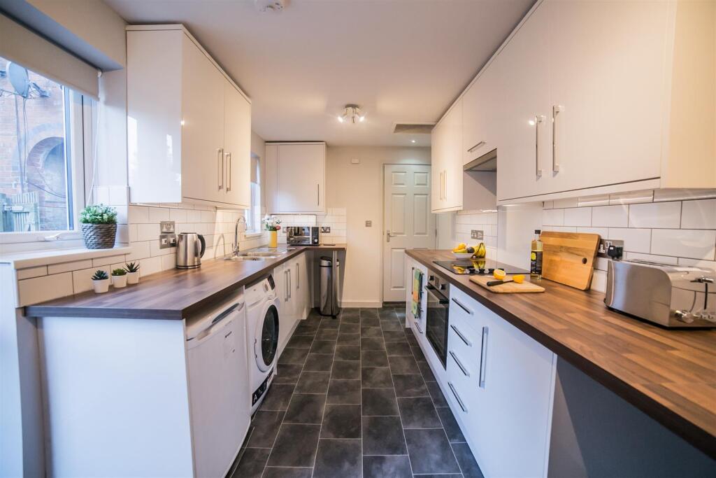 Additional image 11 of Windmill Lane, Smethwick