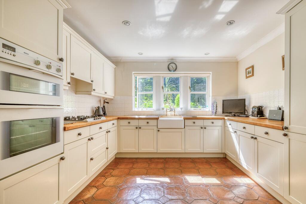 Additional image 13 of Nr. Wells