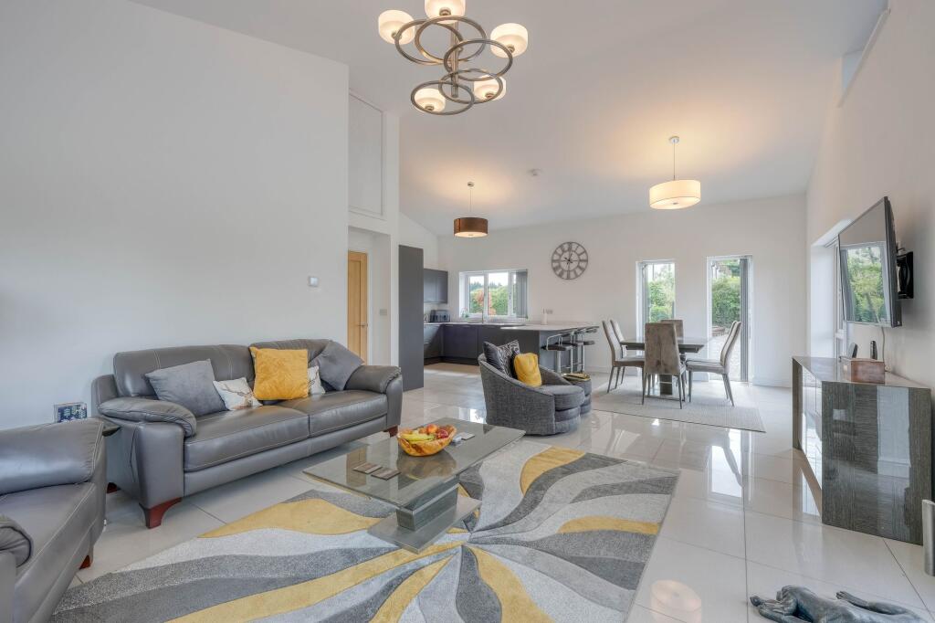 Additional image 8 of Droitwich Road, Bradley Green, B96