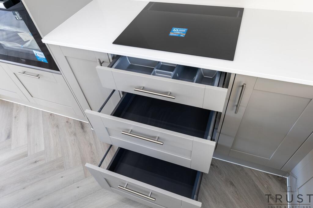 Additional image 18 of Hillside View, Drighlington, BD11