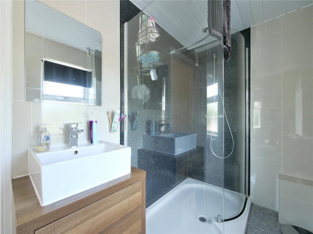 Additional image 12 of Spacious 3-4 Bedroom House With Significant Off-Street Parking & Garden