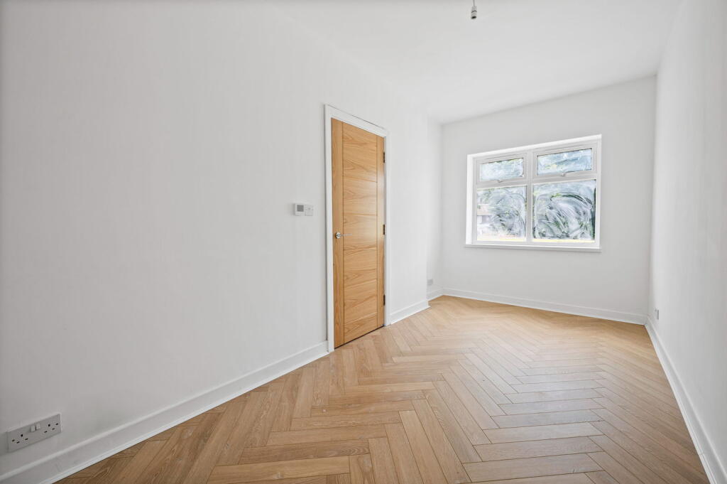 Additional image 7 of Highwood Avenue, Solihull, B92 8QX