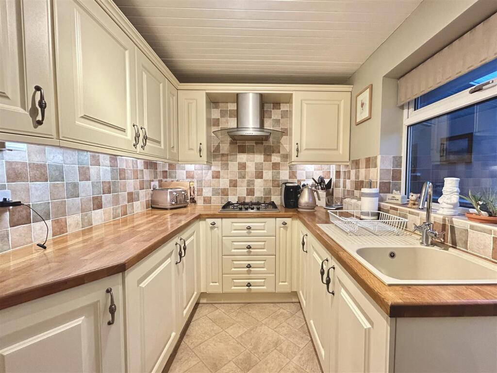 Additional image 9 of Hadendale, Cradley Heath