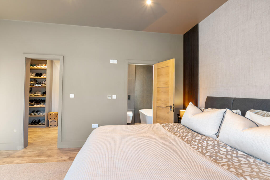 Additional image 18 of Haye Lane, Mappleborough Green, B80