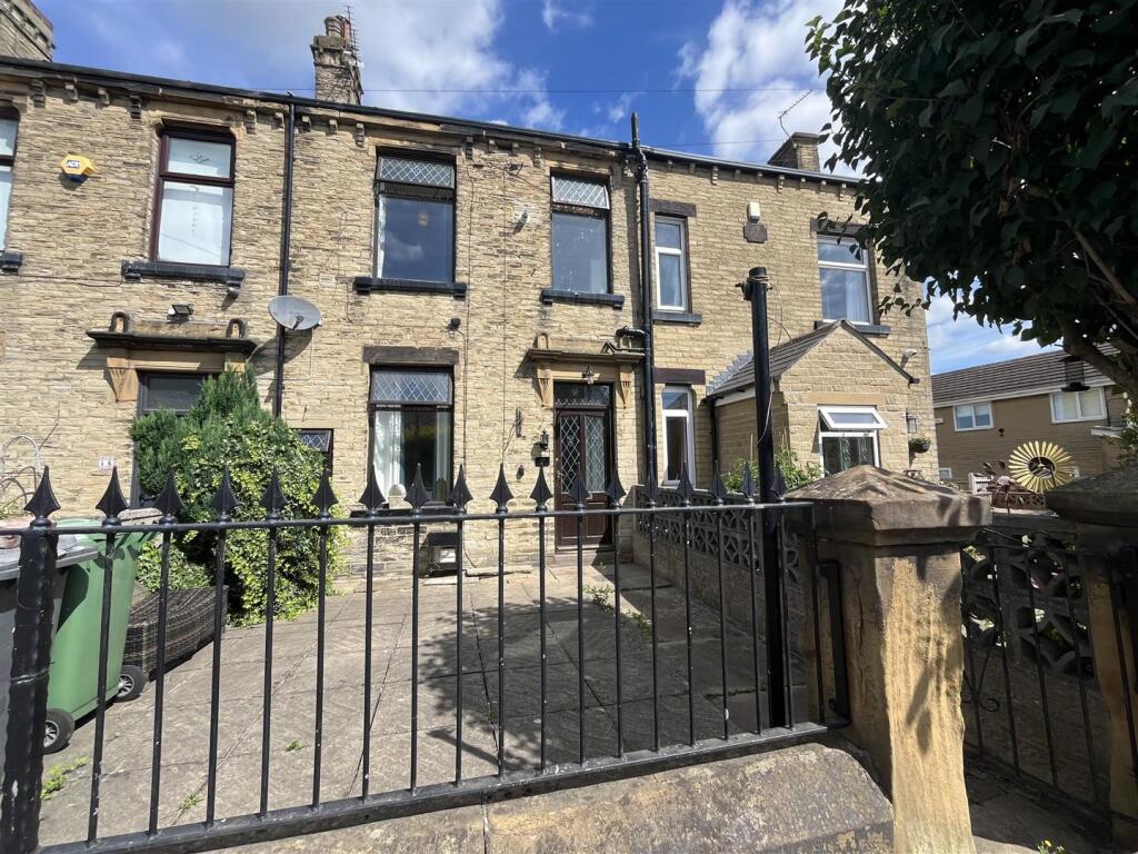 Property image for Wyke Lane, Oakenshaw, Bradford
