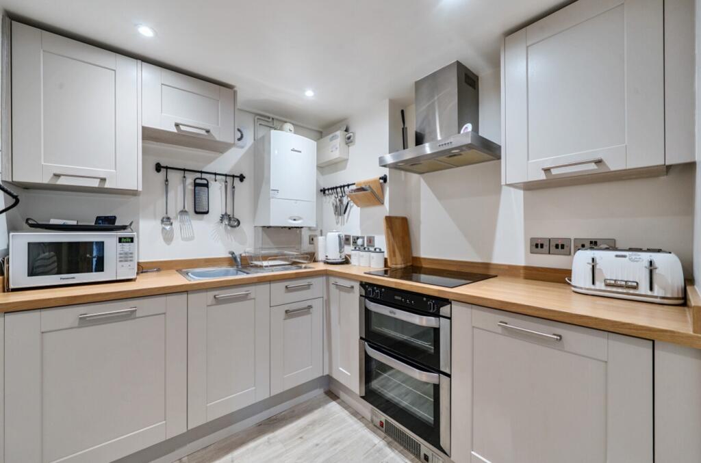 Additional image 2 of The Maltings Shepton Mallet