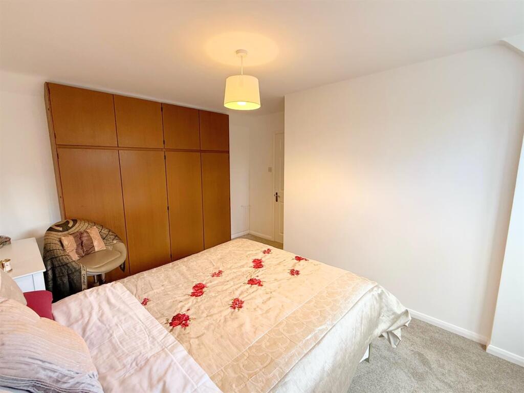 Additional image 31 of Redlands Way, Streetly