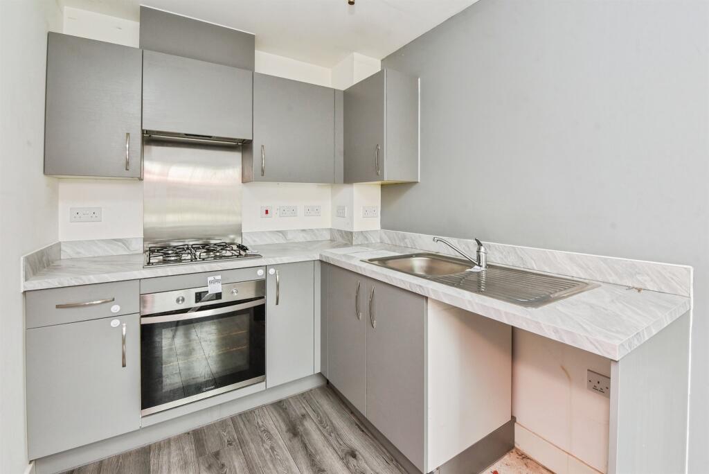 Additional image 18 of Amazon Way, Westbury